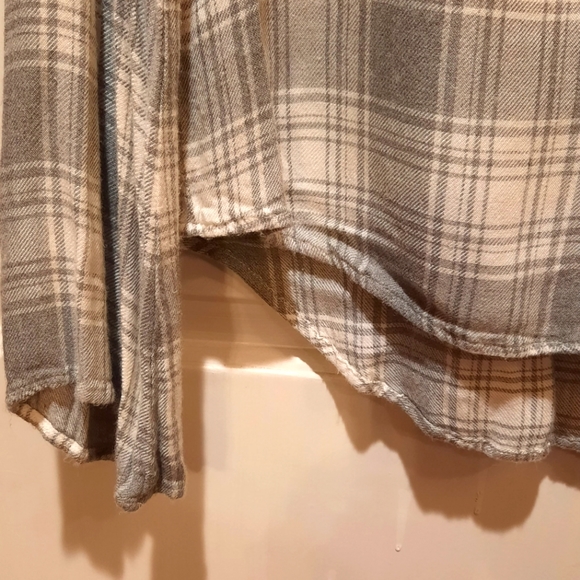 Cloth & Stone For Anthropology Gray Plaid Flannel Long Sleeve Blouse size XS - Picture 8 of 11
